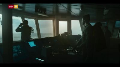 Dead slow ahead, Mr. Kofi,
then stop engines. - The Swarm