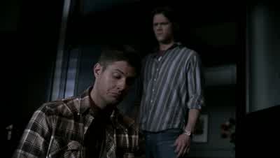 Dean, wait. - Supernatural