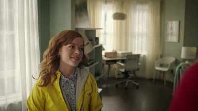 Dear God, is this job
really worth the cheaper rent? - Zoey's Extraordinary Playlist