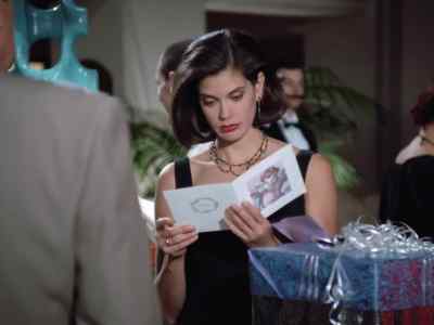 "Dear Lois: - Lois & Clark: The New Adventures of Superman