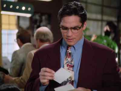 "Dear Lois: - Lois & Clark: The New Adventures of Superman