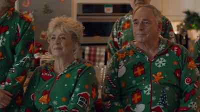 Dearest family and friends, - Confessions of a Christmas Letter