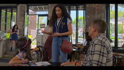 Debber...son.
I'm...I'm Debbie Debberson. - Bump
