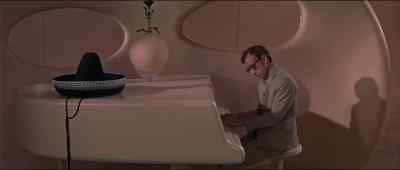 (♪ Debussy "Clair de Lune") - Casino Royale