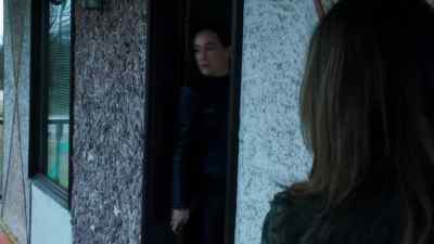 Decoy room. He's watching us. - Nikita