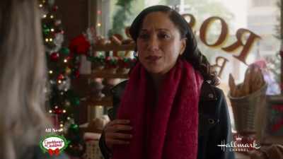 - Dee Dee. You know,
I wanted to talk to you - A Royal Queens Christmas
