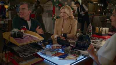 [deep breath, sighs] - Friends & Family Christmas
