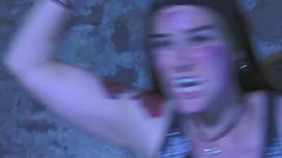 (deep hissing)
(dramatic music) - Sharkula