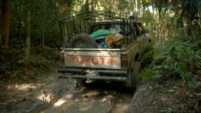Deep in the Guatemalan
rain forest, - Lost Treasures of the Maya
