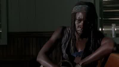 Defend myself? - The Walking Dead