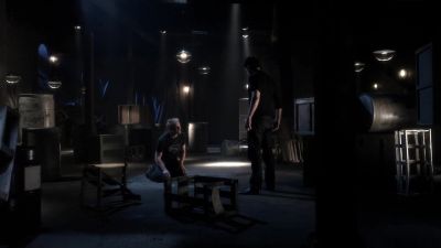 Defend yourself! - Smallville