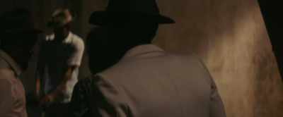 Dei-o ao DJ no baile. - Rudeboy: The Story of Trojan Records