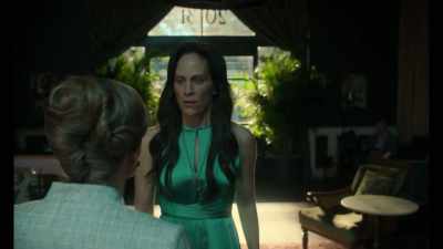 Deirdre, I don't know
what is happening, - Anne Rice's Mayfair Witches