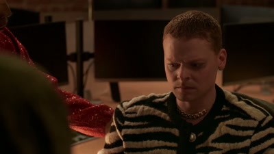 Deirdre was shot
by someone who loved her, - Will Trent