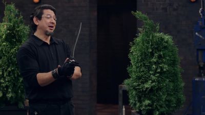- Deker, you have
a sharp blade over here. - Forged in Fire