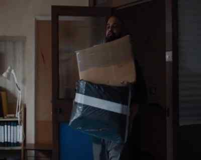 Delivery from Charlotte Campbell. - Strike