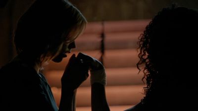 Denne legatura. - The Originals
