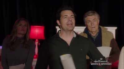Dennis Hayes, to what
do we owe the pleasure? - Christmas Encore