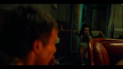 Denny. Denny, they're still here. - No Escape