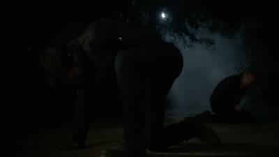 Derek... Get back to Beacon Hills, warn Scott. - Teen Wolf