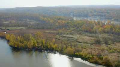 Derek is taking us downriver
to Schodack Island. - World's Most Scenic River Journeys