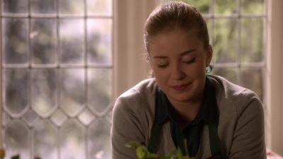 Derek told me
what you did to Martha. - Good Witch