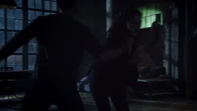 Derek, wait, wait! - Teen Wolf