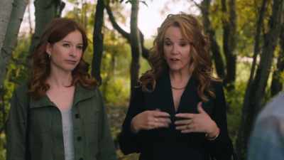 Des hired us to look into the vandalism, - The Spencer Sisters
