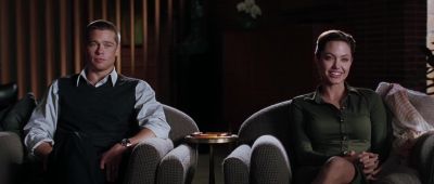 Describe how you first met - Mr  &amp; Mrs  Smith