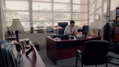 Desk supervisor, dial 4-1-0-4. - Lost