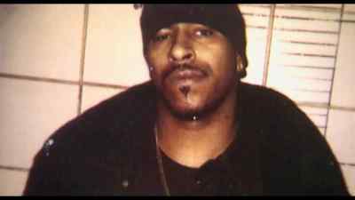 Después del tiroteo,
Combs, su guardaespaldas, - The Honorable Shyne