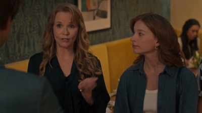 Detective Harris, this is
my daughter, Darby Spencer. - The Spencer Sisters