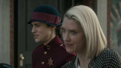 Detective Lyle - Frankie Drake Mysteries