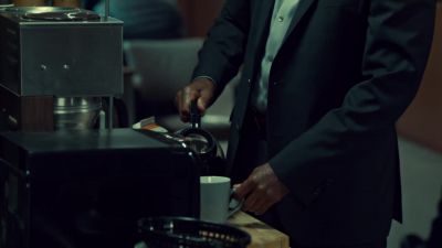 Detective. - Orphan Black