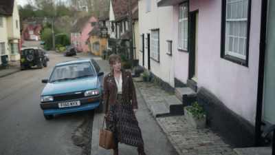 Detective superintendent
Locke, you can call me Susan. - Magpie Murders