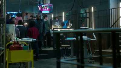 Detective,
you just closed a case, - Wisdom of the Crowd