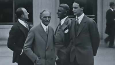 Detroit's Art Commission, led by Edsel Ford - Frida