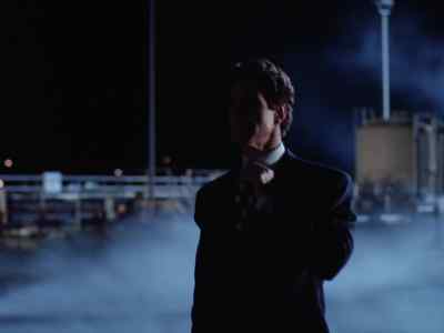 (Devane)
'Do you have the money?' - Lois & Clark: The New Adventures of Superman