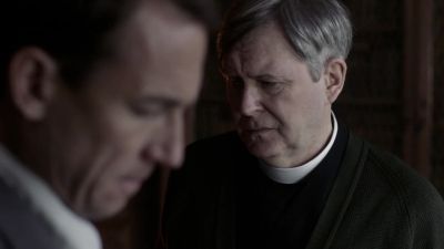 Devil take the press. - Outlander