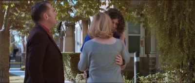 - Devo finire di leggere, Elliot. - A Nice Quiet Life