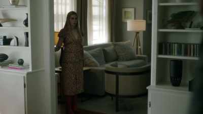 Dex: She doesn't want
to see you again. - Stumptown
