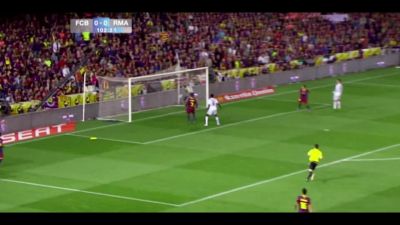 Di María crosses it to Cristiano! - The Playbook