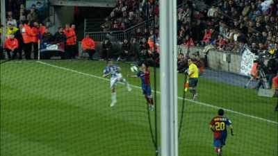 Diagonal ball,
controlled the ball on his chest, - Take the Ball, Pass the Ball