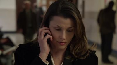 (dialing) - Blue Bloods