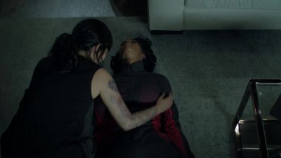 [dialing] - Black Lightning