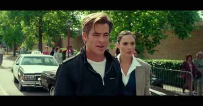 Diana. Diana, this way. - Wonder Woman 1984