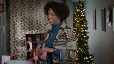 - [diana] good.
- So? - It’s Beginning to Look a Lot Like Murder