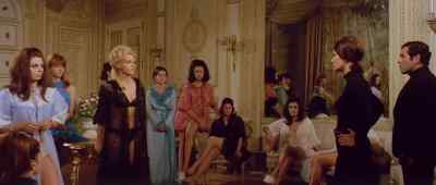Diane, come here. - House of 1,000 Dolls