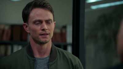 - Diaz doesn't like me?
- With you involved, - All Rise