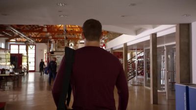 Diaz, up here, now. - 9-1-1